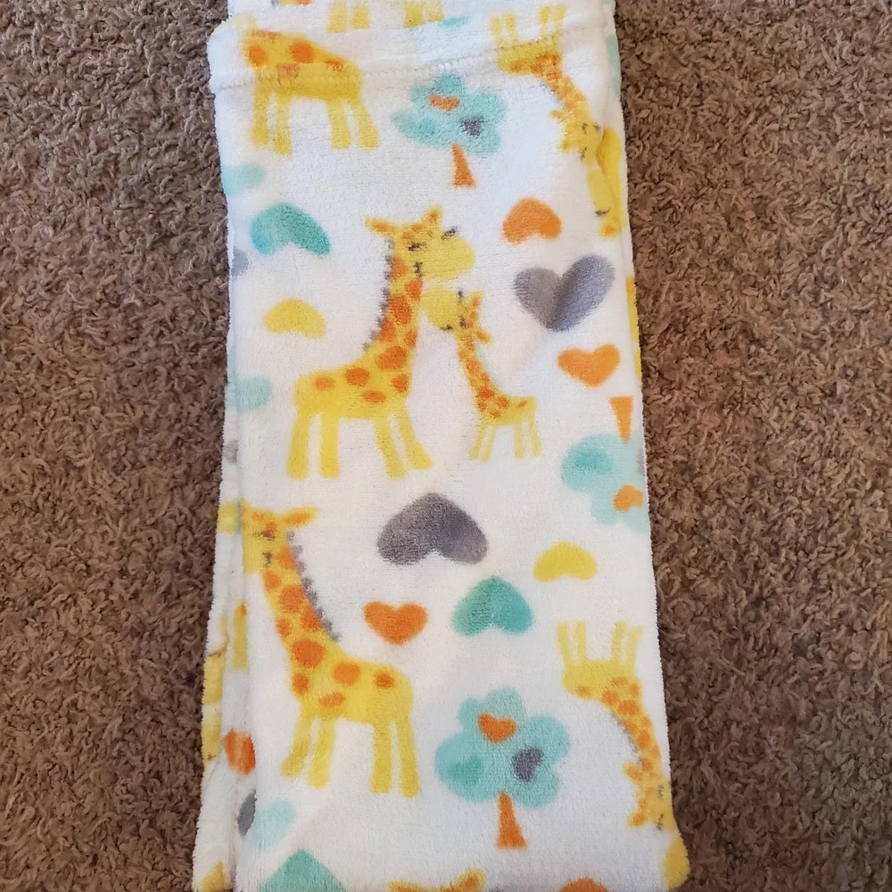 Baby Starters Blanket Giraffe Trees Yellow Gray Green Hearts White Fleece